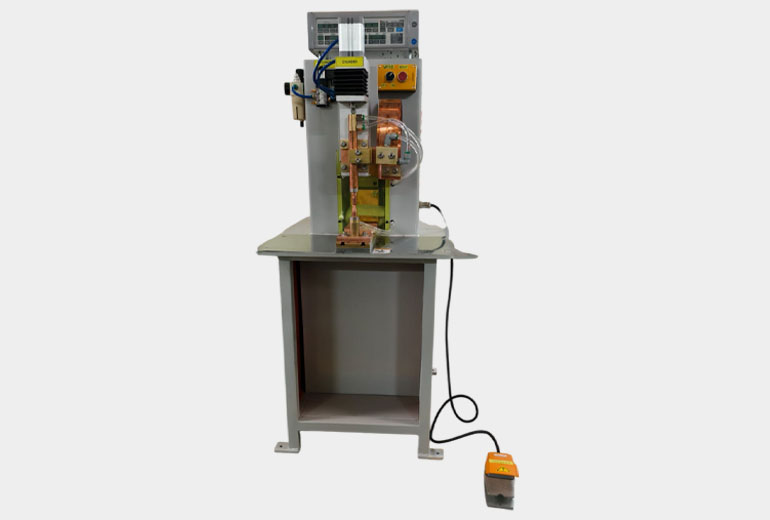 Tebal maunted spot welding
                                            M/C